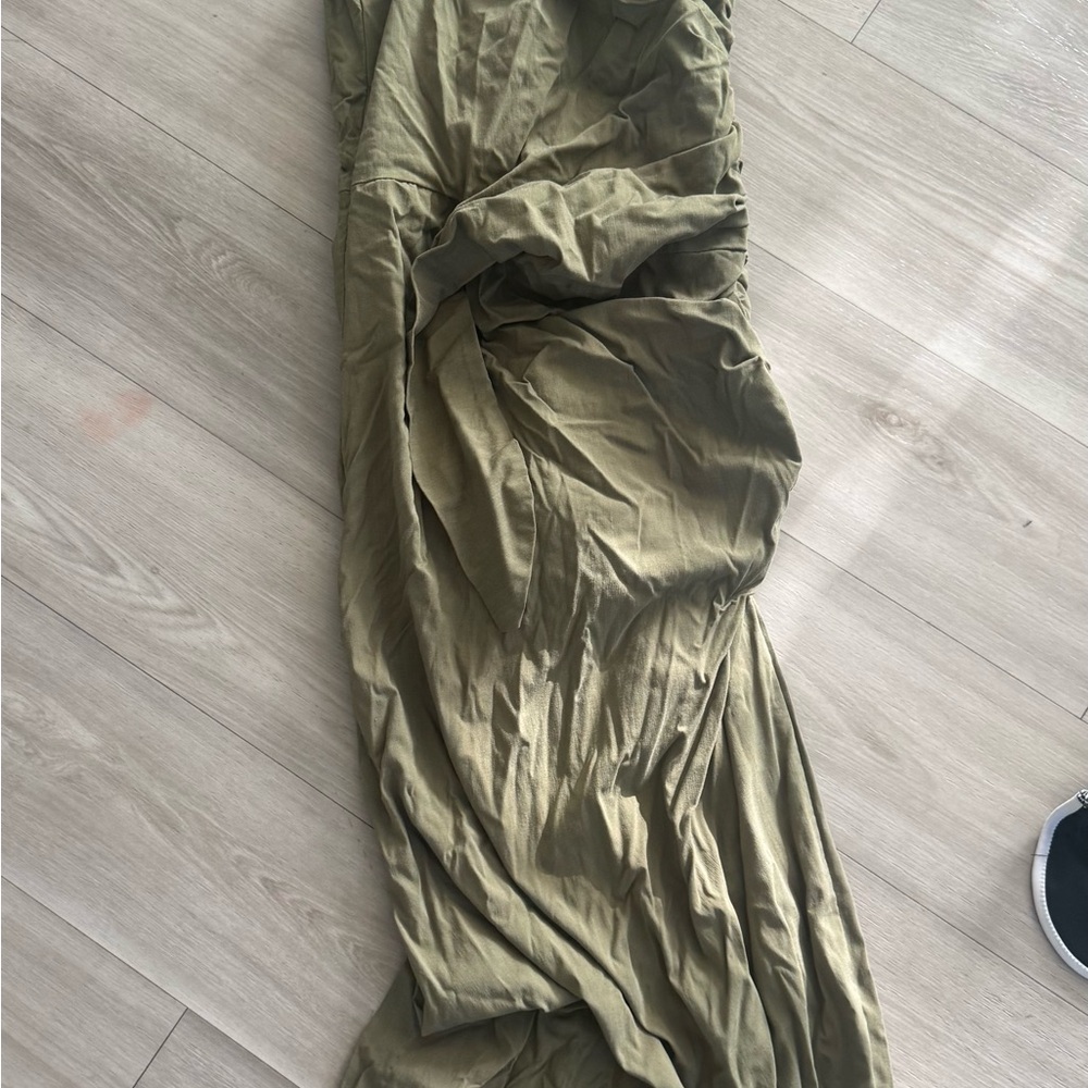 Bag of clothes - Picture 3 of 11